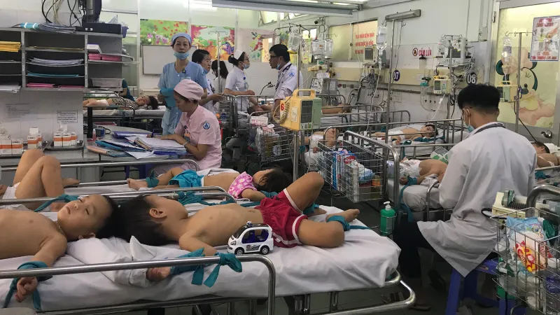 Bà Rịa - Vũng Tàu: Trẻ nhập viện tăng đột biến