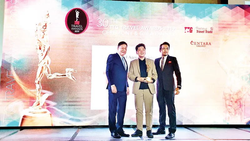 TST tourist - đại diện lữ hành Việt Nam đạt giải thưởng TTG Travel Awards 2019 