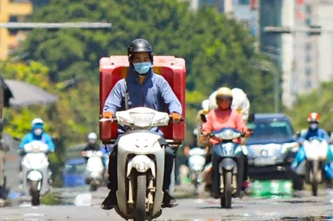 Podcast bản tin trưa 21-4: Nắng nóng diện rộng, cả nước oi bức oi bức, khô hanh