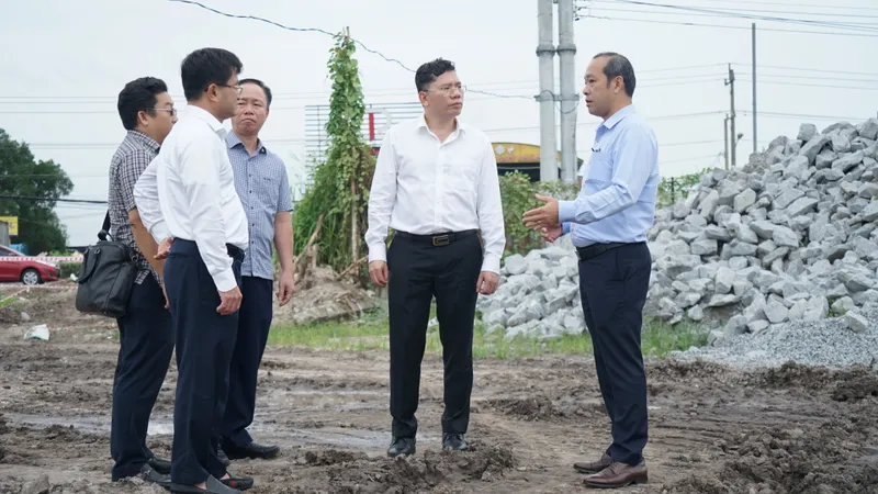 Yêu cầu bàn giao toàn bộ mặt bằng cao tốc TPHCM - Chơn Thành trước ngày 30-9