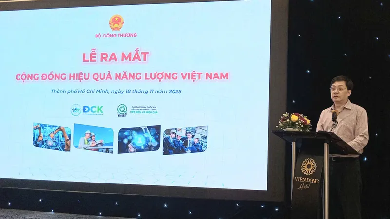 Đại diện ban tổ chức chia sẻ thông tin tại hội nghị. Ảnh: MINH HẢI