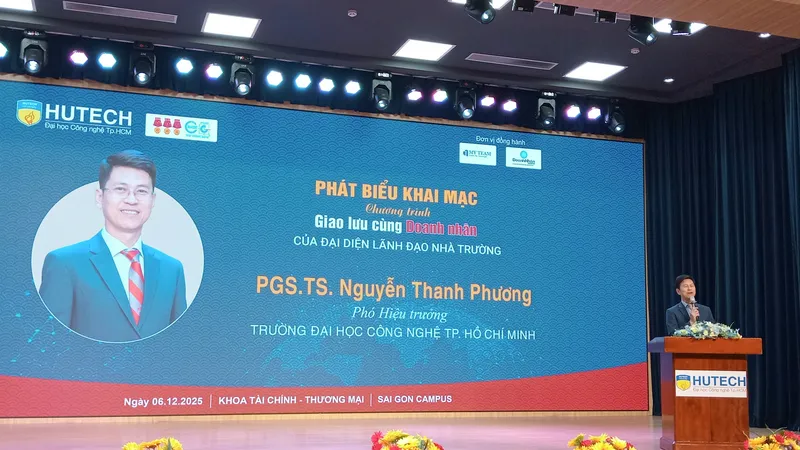 Doanh nhân Việt truyền cảm hứng kinh doanh cho sinh viên