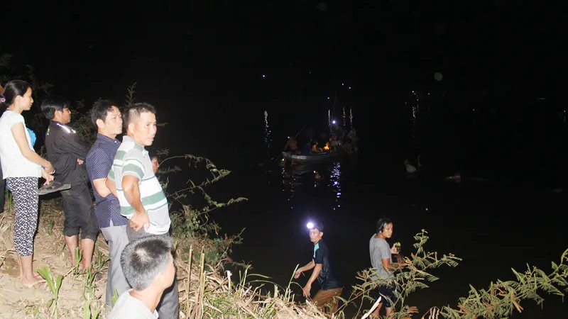 Tắm sông, 4 học sinh tiểu học và mầm non chết đuối thương tâm