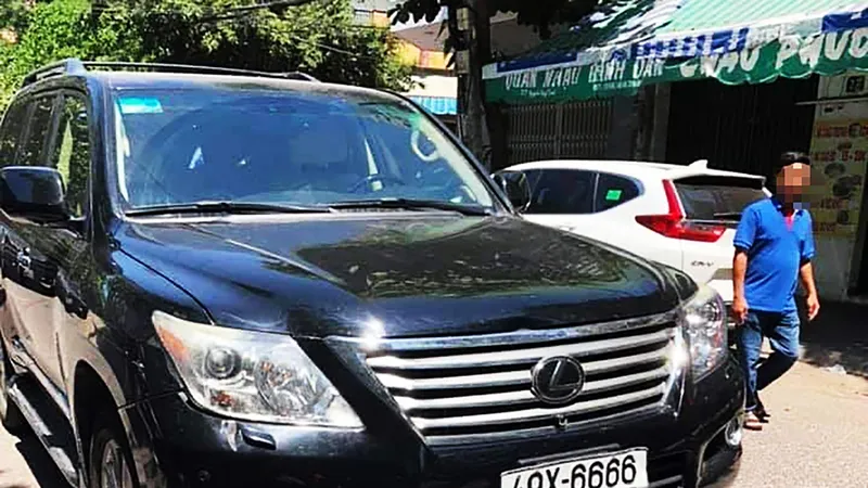 Đã có 4 người tử nạn trong vụ xe Lexus biển số 6666 tông vào đám tang ở Bình Định