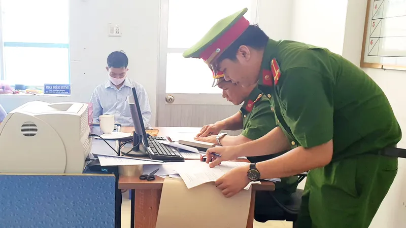 Khởi tố 4 cán bộ, lãnh đạo “chạy” sổ đỏ ở Phú Yên