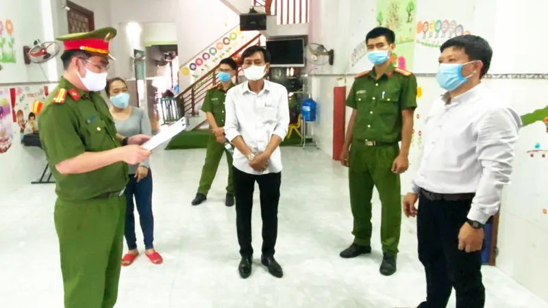 Phú Yên: Khởi tố Hạt trưởng Kiểm lâm huyện Tây Hòa tội lợi dụng quyền hạn 