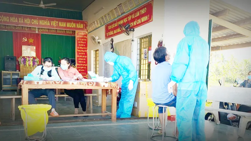 Phạt 25 triệu đồng người phụ nữ cố thủ trong nhà không chịu đến khu cách ly
