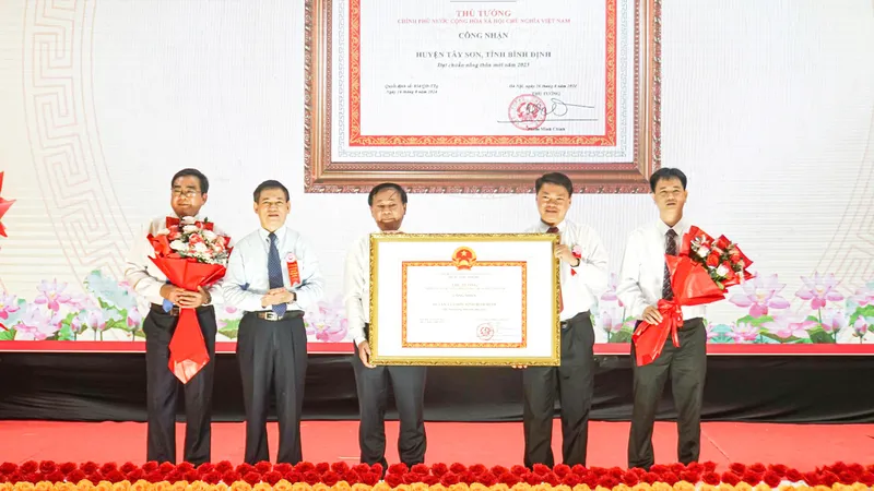 Quê hương khởi nghĩa Tây Sơn đón nông thôn mới