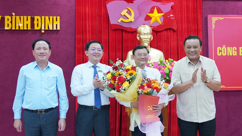 Ông Nguyễn Tự Công Hoàng tham gia Ban Thường vụ Tỉnh ủy Bình Định