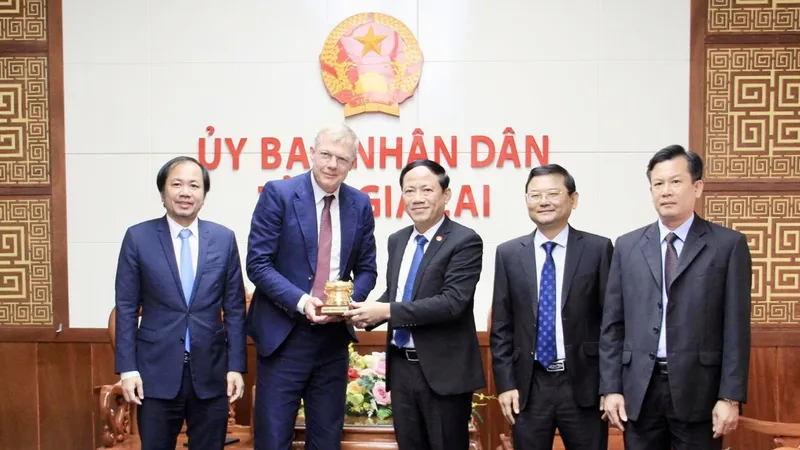 Tập đoàn CTP tìm hiểu đầu tư vào Gia Lai 