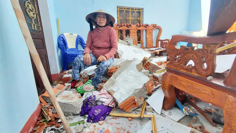 Đêm kinh hoàng giữa tâm bão 