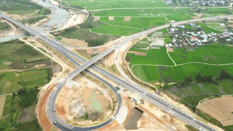 Tạm dừng thông xe đường cao tốc qua tỉnh Gia Lai