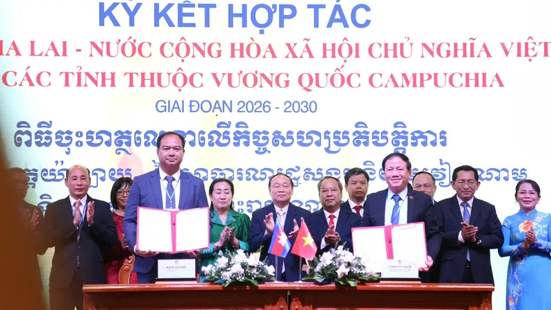 Gia Lai ký kết hợp tác với các tỉnh của Lào và Campuchia