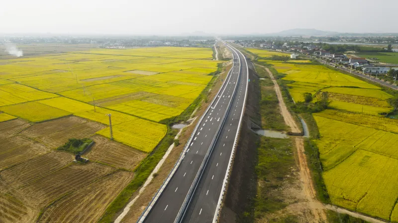 Đường cao tốc qua Quảng Ngãi, Gia Lai lên lịch thông xe sau nhiều lần lỡ hẹn
