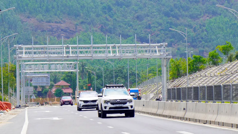 Chính thức thông xe hơn 178km đường cao tốc qua Quảng Ngãi, Gia Lai