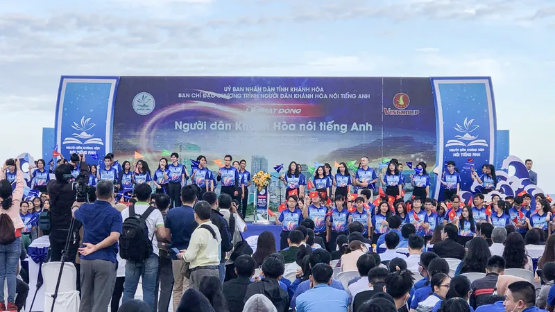 Phát động người dân Khánh Hòa nói tiếng Anh