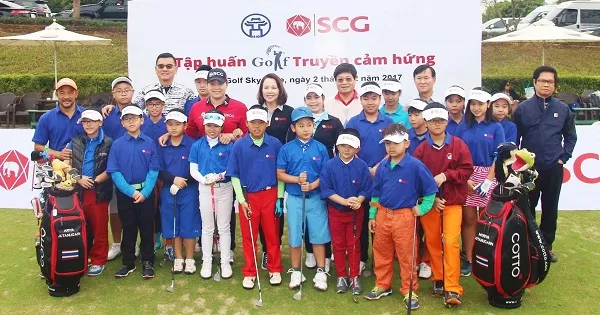 Chương trình “Tập huấn Golf Truyền cảm hứng” cho 20 tay golf trẻ tài năng Việt. 
