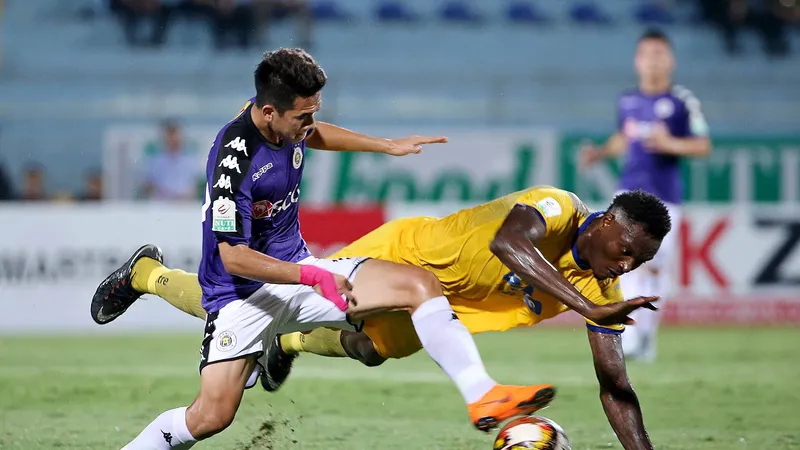 Hà Nội - Thanh Hóa 4-3: Màn rượt đuổi kịch tính
