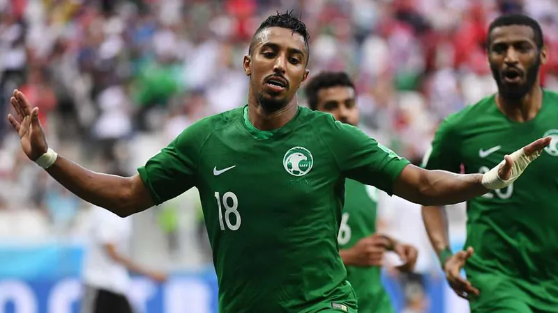 Bảng A, Saudi Arabia - Ai Cập 2-1: Người hùng Salem Al-Dawsari 