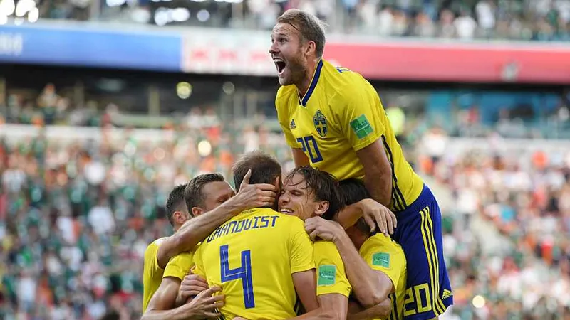 Bảng F, Mexico-Thụy Điển 0-3: Augustinsson, Granqvist, Alvarez tuyệt vời chiến binh