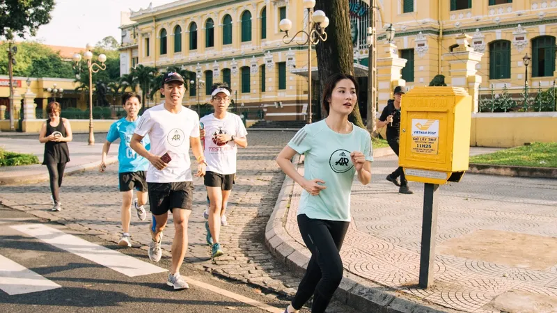 Sao Việt chạy bộ cùng Run The City – PureBoost Go