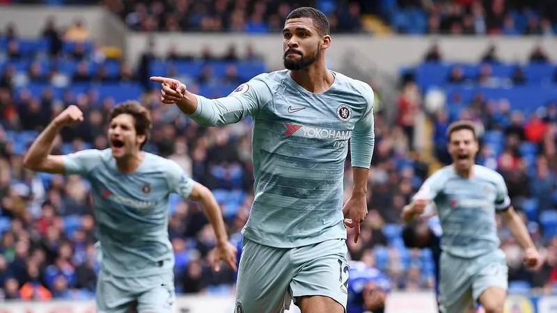 Cardiff - Chelsea 1-2: Camarasa mở tỷ số, Azpilicueta và Loftus-Cheek kịp giúp HLV Sarri ngược dòng