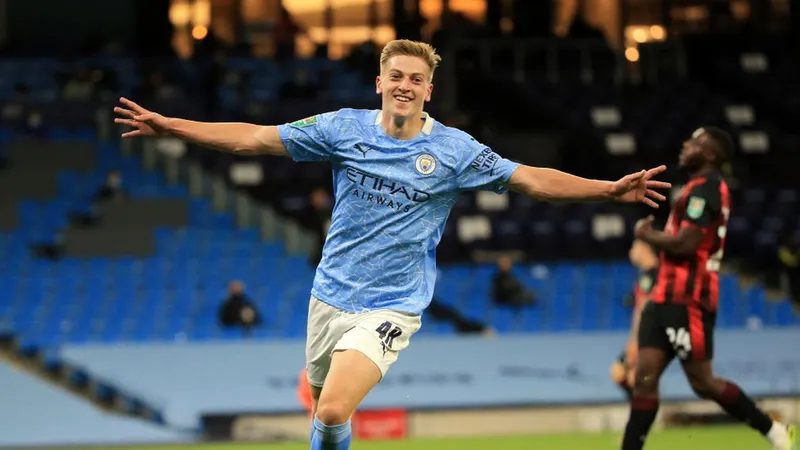Man City - Bournemouth 2-1: Liam Delap mở bàn, Sam Surridge gỡ hòa, Phil Foden ấn định chiến thắng cho HLV Pep Guardiola