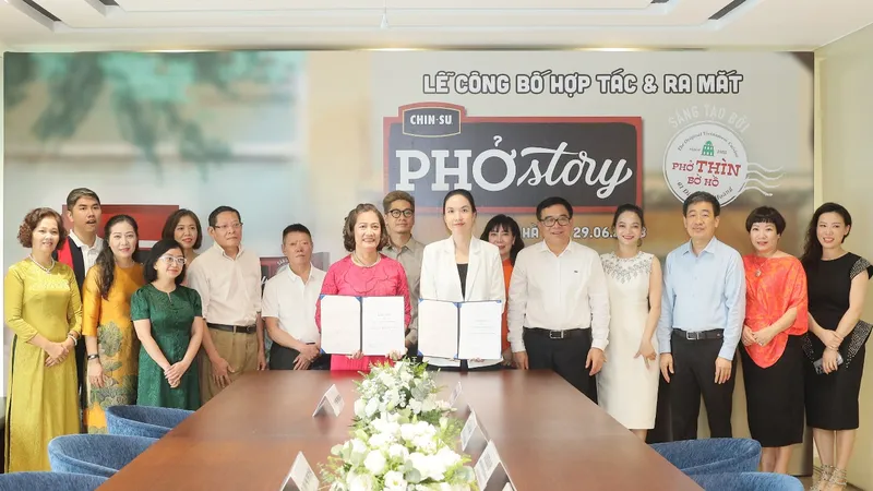 Chin-su và Phở Thìn Bờ Hồ sáng tạo sản phẩm phở ăn liền Phở Story ngon như phở gia truyền