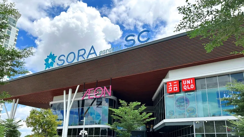Khai trương cửa hàng UNIQLO SORA gardens SC 