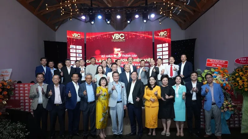 Lãnh đạo, Ban chấp hành và Hội viên VBC