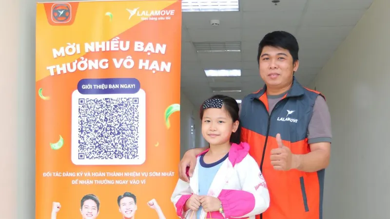 Đối tác tài xế Lalamove cùng gia đình dự sự kiện gặp gỡ nhân năm mới