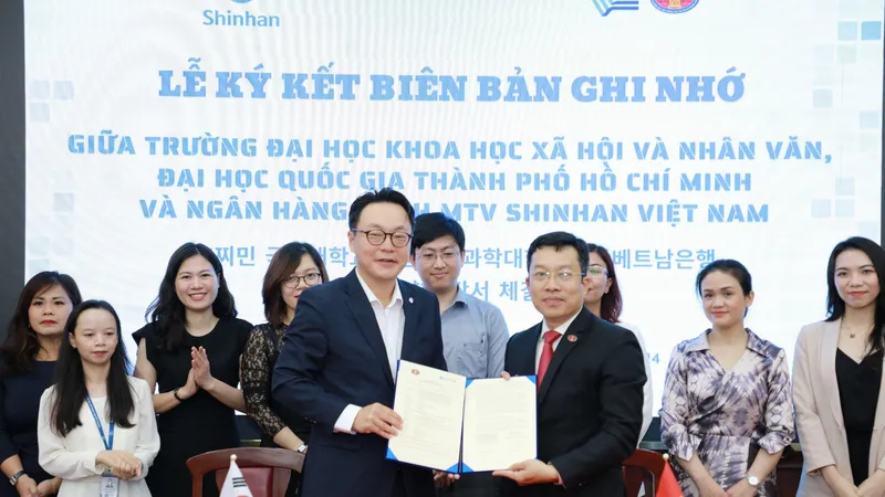 Ngân hàng Shinhan Việt Nam hợp tác chiến lược cùng Trường Đại học KHXH-NV, Đại học Quốc gia TPHCM