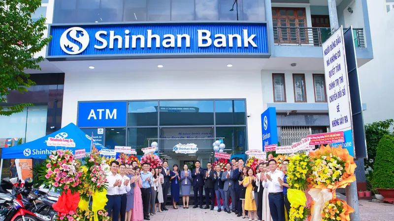 Ngân hàng Shinhan Việt Nam khai trương chi nhánh Long An
