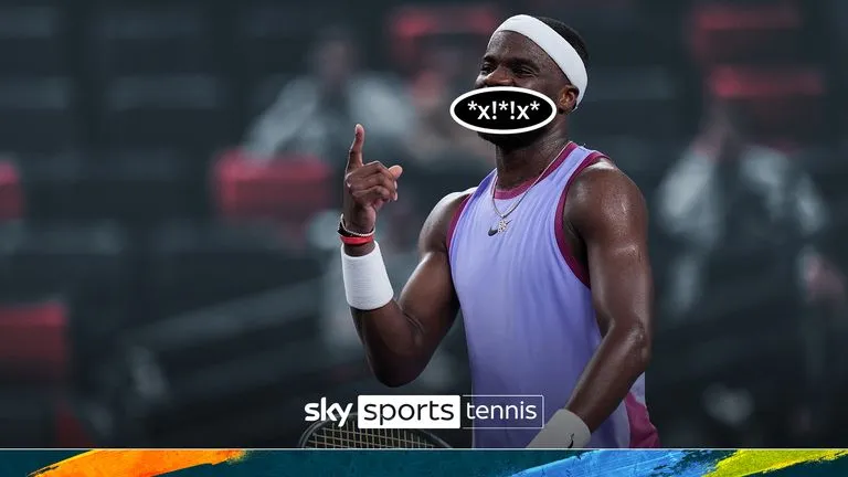 Tay vợt trẻ 17 tuổi Frances Tiafoe chửi trọng tài Jimmy Pinoargote sau khi thua Roman Safiullin, đối diện án phạt tới 60.000 USD của Masters 1000
