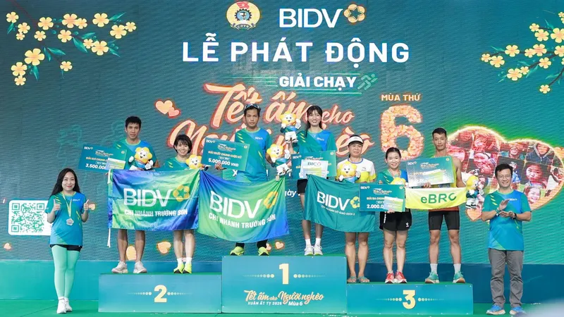 BIDV Metlife đồng hành giải chạy “Tết ấm cho người nghèo - Xuân Ất Tỵ 2025”