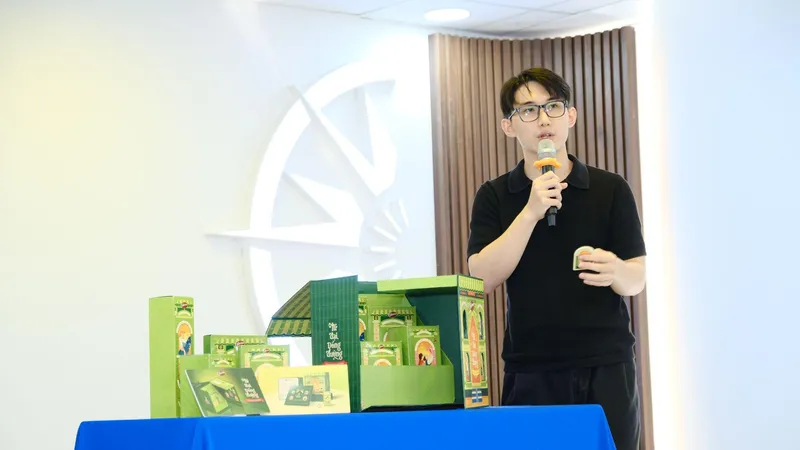 Đội Apollo gây ấn tượng ở hạng mục Bao bì quà tặng với ý tưởng tôn vinh văn hóa Việt qua thiết kế lấy cảm hứng từ kiến trúc nhà cổ Hội An