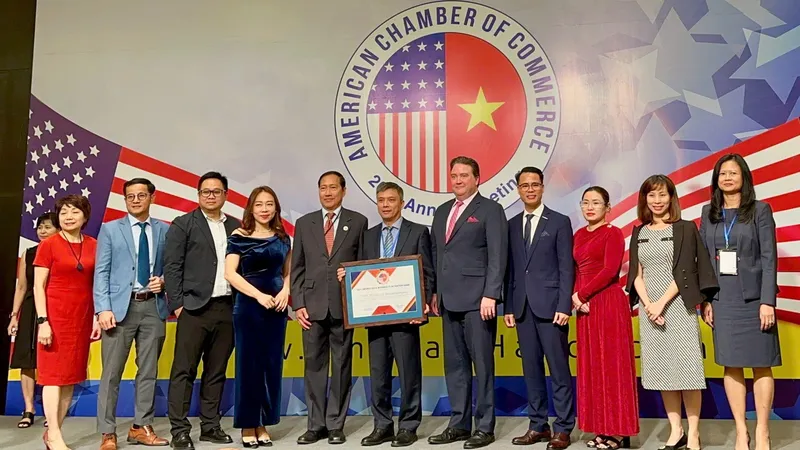 BIDV MetLife đoạt giải thưởng AmCham CSR Award lần thứ 9 liên tiếp 