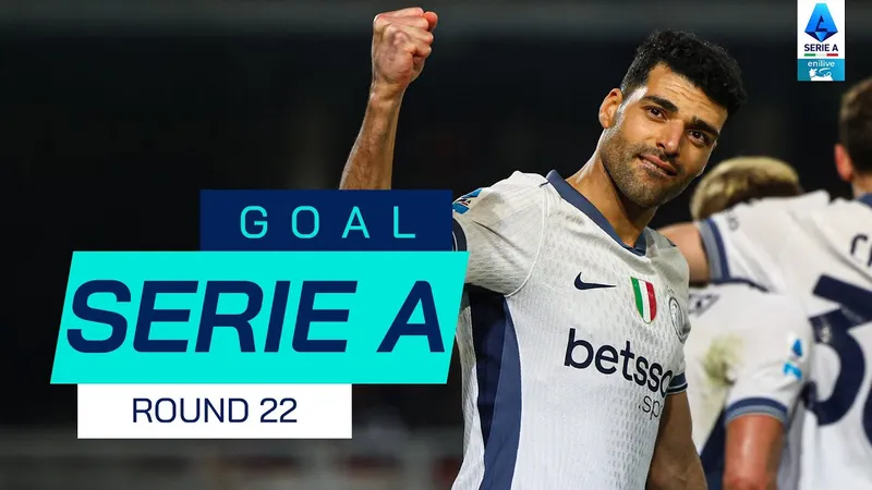 Những bàn thắng ấn tượng vòng đấu 22 Serie A 2024/2025