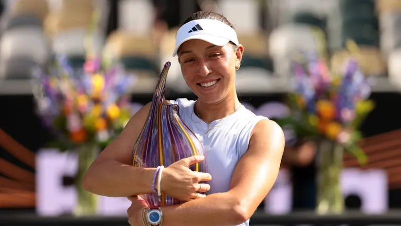 Hành trình đăng quang Charleston Open của Jessica Pegula, đánh dấu cột mốc lần 2 vào chung kết ở mùa giải này 