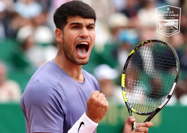 20 pha ăn điểm ấn tượng trong làng tennis tháng 4, Berrettini ghi điểm sau 48 lượt đánh, Alcaraz ghi điểm đầy kịch tính 