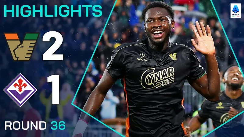 Venezia vs Fiorentina 2-1: Fali Cande hứng ngực đệm bóng cận thành, Gaetano Oristanio đánh đầu nhân đôi tỷ số, Rolando Mandragora ghi bàn danh dự