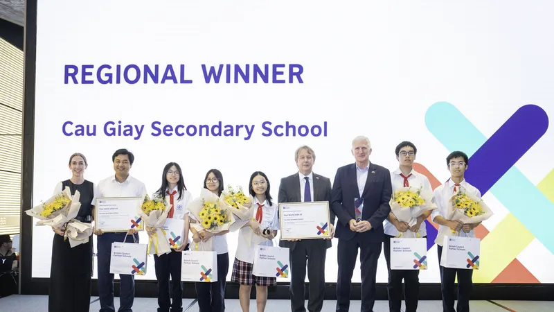 Học sinh Việt Nam giành giải nhất khu vực Đông Á tại cuộc thi làm phim Thế giới của bạn - Your World 2024-2025