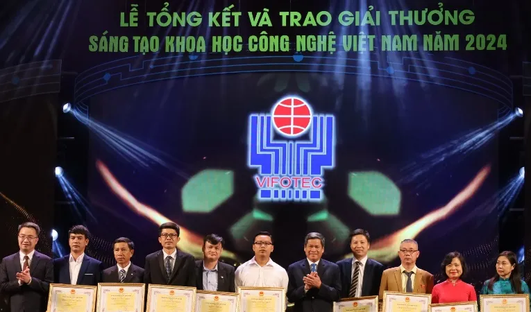 Công nghệ nhận diện chữ viết tay Viettel AI đoạt giải thưởng VIFOTEC 2024