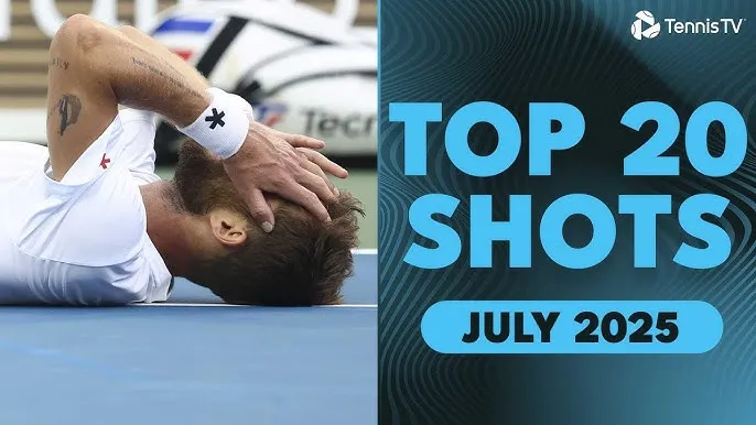 Bublik, Medvedev, Moutet, Rublev, Davidovich Fokina và nhiều tay vợt khác vào tốp 20 pha bóng ăn điểm hay nhất trong tháng 8