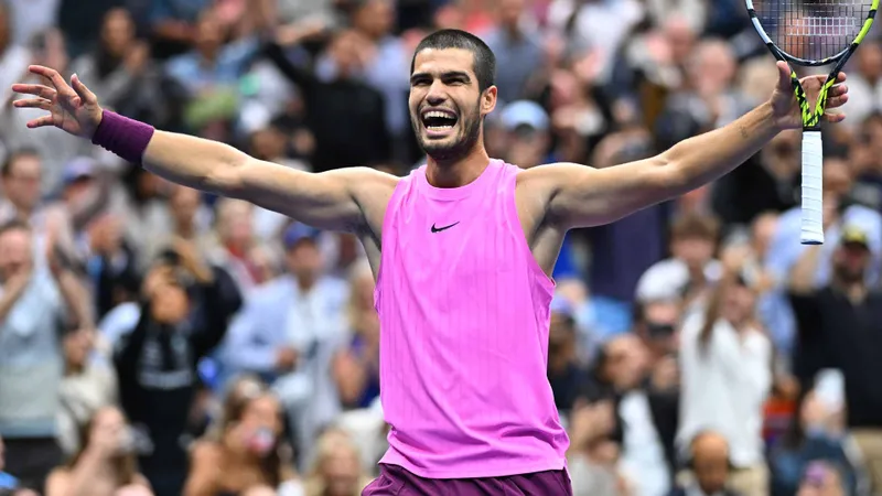 10 pha ăn điểm đẳng cấp của nhà vô địch 22 tuổi Carlos Alcaraz ở US Open 2025