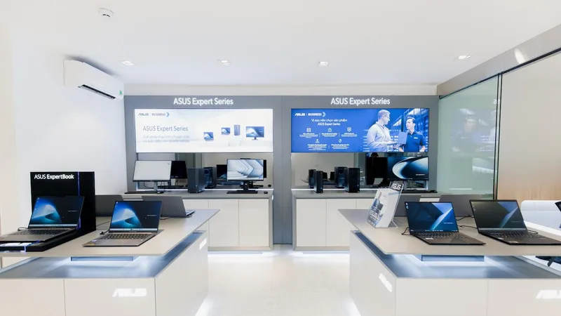 Khu vực trưng bày ASUS Expert Series tại ASUS Exclusive Store