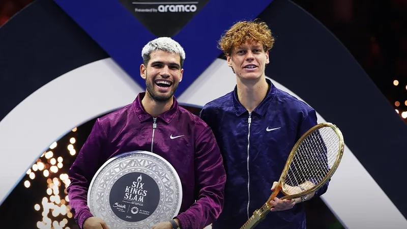 Carlos Alcaraz vs Jannik Sinner 2-6, 4-6: Sau 1 giờ 13 phút Sinner hạ Alcaraz, bảo vệ thành công ngôi vô địch Six Kings Slam, nhận thưởng 6 triệu USD