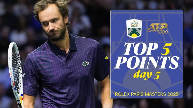 Daniil Medvedev xếp trên Ben Shelton, Alexander Bublik, Jannik Sinner trong 5 pha ăn điểm đẹp mắt ở vòng tứ kết Paris Masters 2025