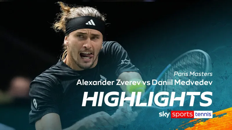 Daniil Medvedev vs Alexander Zverev 6-2, 3-6, 6(5)-7: Thắng Medvedev nghẹt thở sau 3 set đấu, Zverev gặp Jannik Sinner ở bán kết Paris Masters
