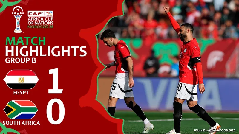Ai Cập vs Nam Phi 1-0: VAR phạt Mudau, Salah chớp thời cơ ghi bàn trên chấm penalty, Mohamed Hany nhận thẻ đỏ, Ai Cập nhất bảng B